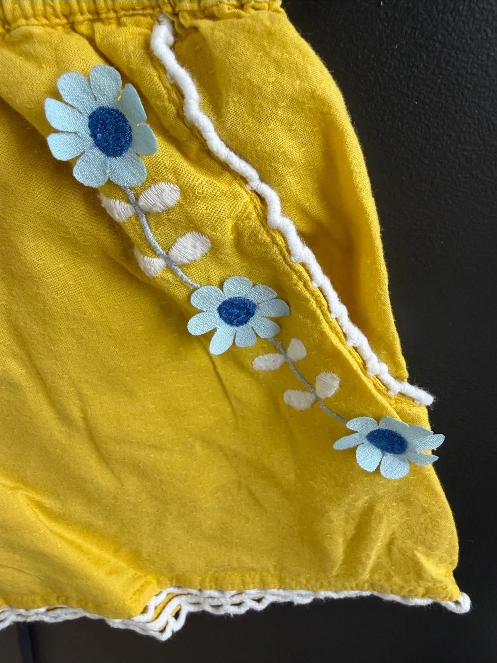 Mini Boden Yellow Cotton Shorts with Blue Floral Embroidery, Lace & appliqué 4Y